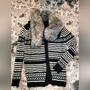 Faux fur sweater size medium
